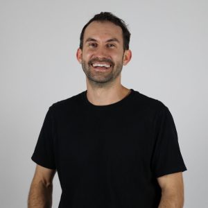 CHRIS HALLAREN